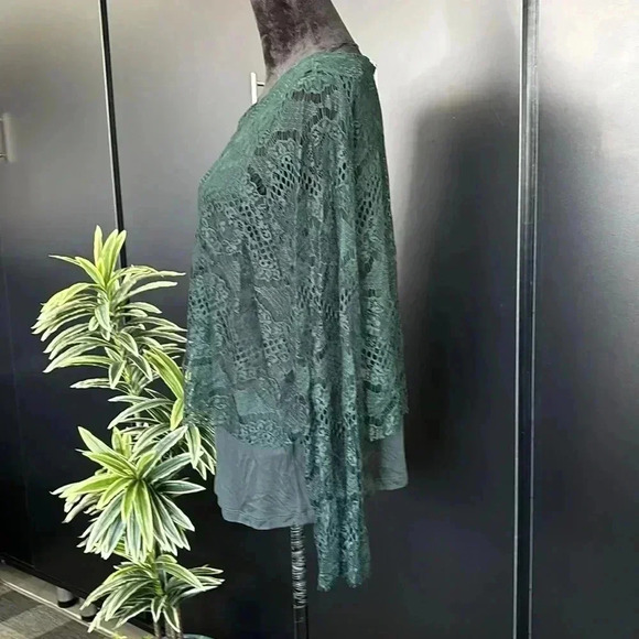 Pointelle Lace Overlay, scoop neck, lined, ruffle cuffs,top - Picture 4 of 12